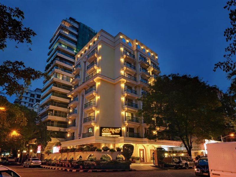 Grand Residency Hotel & Serviced Apartments Bombaim Exterior foto