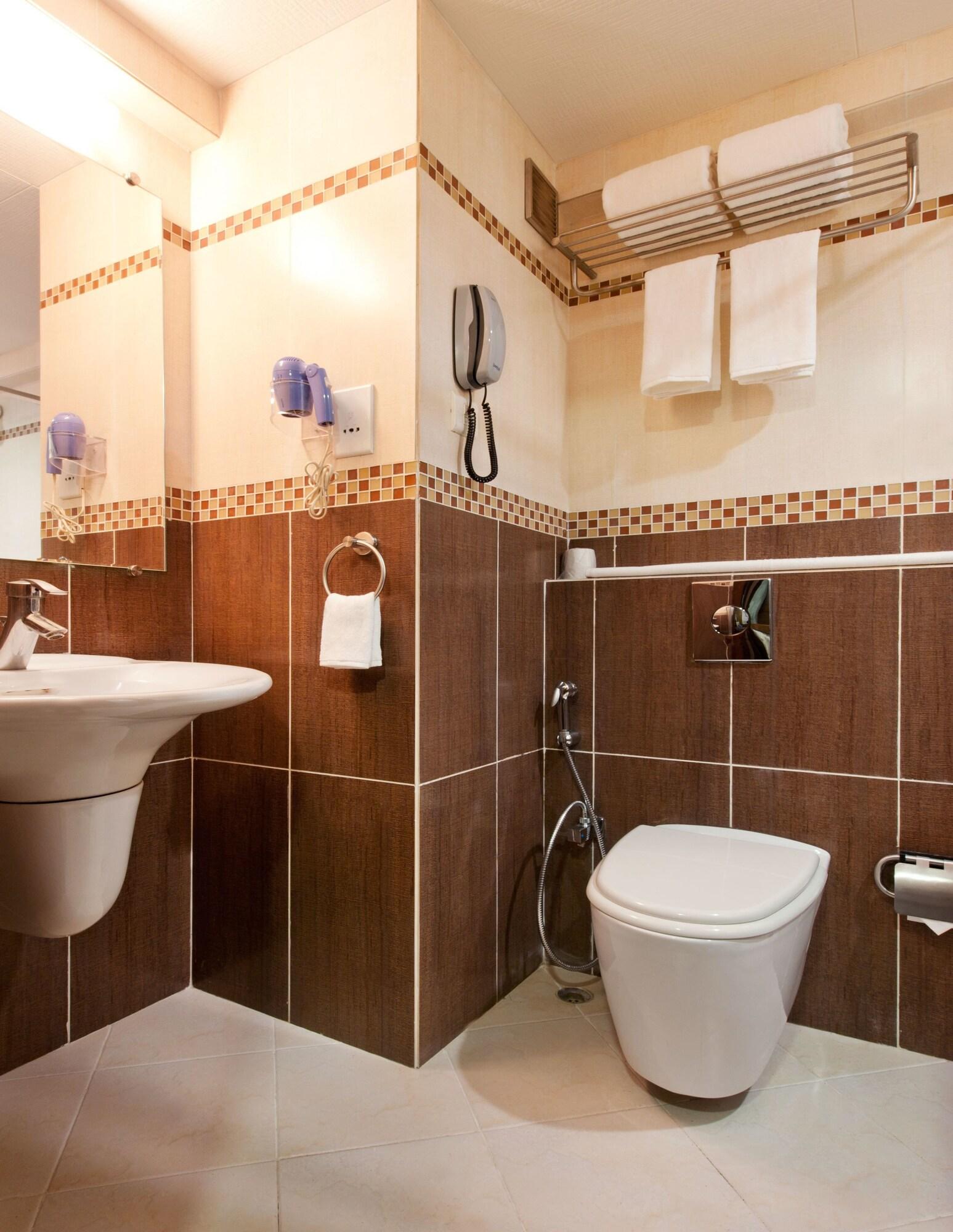 Grand Residency Hotel & Serviced Apartments Bombaim Exterior foto