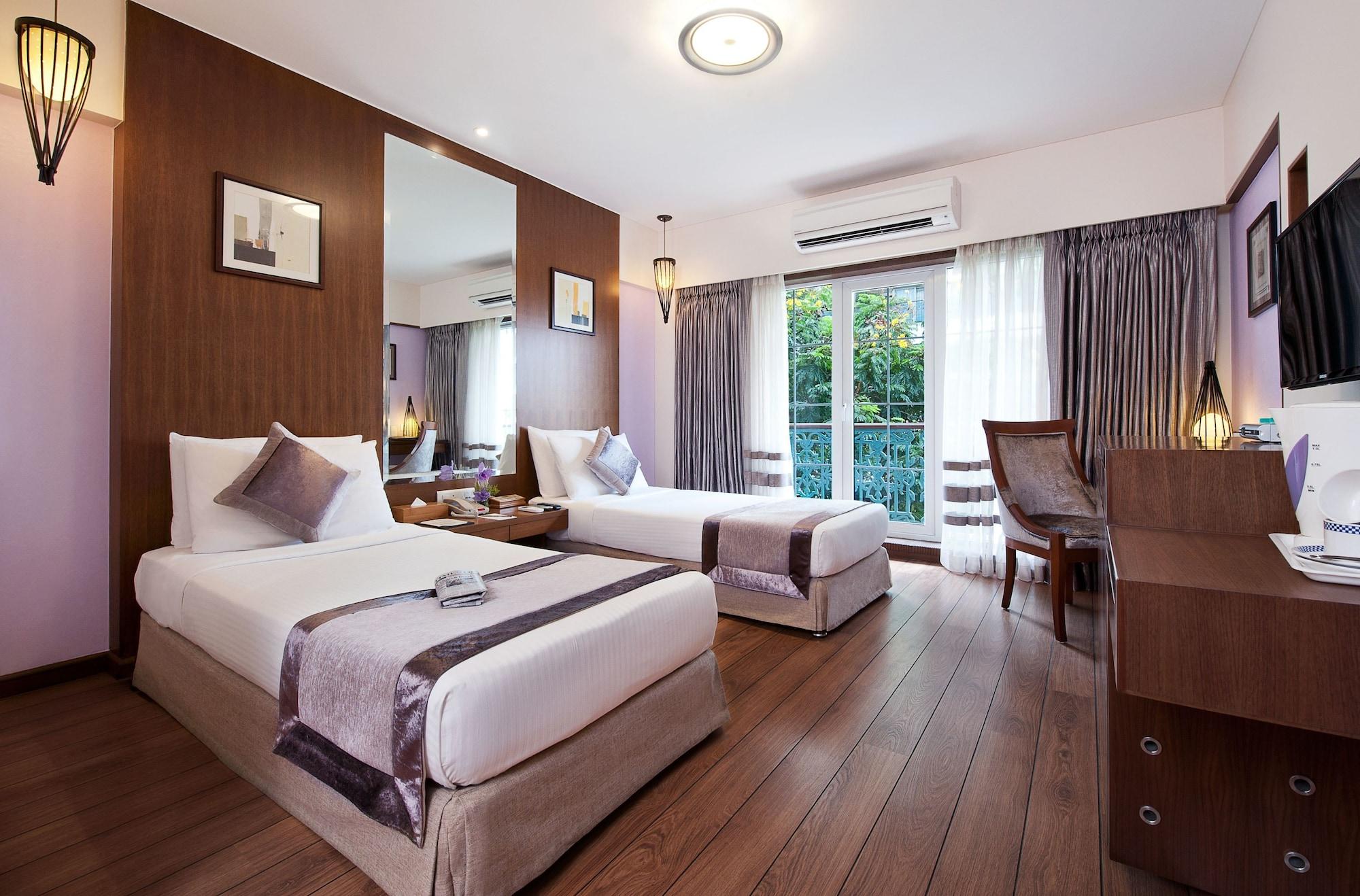 Grand Residency Hotel & Serviced Apartments Bombaim Exterior foto