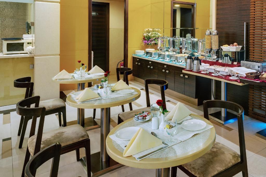 Grand Residency Hotel & Serviced Apartments Bombaim Exterior foto