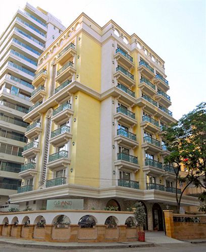 Grand Residency Hotel & Serviced Apartments Bombaim Exterior foto