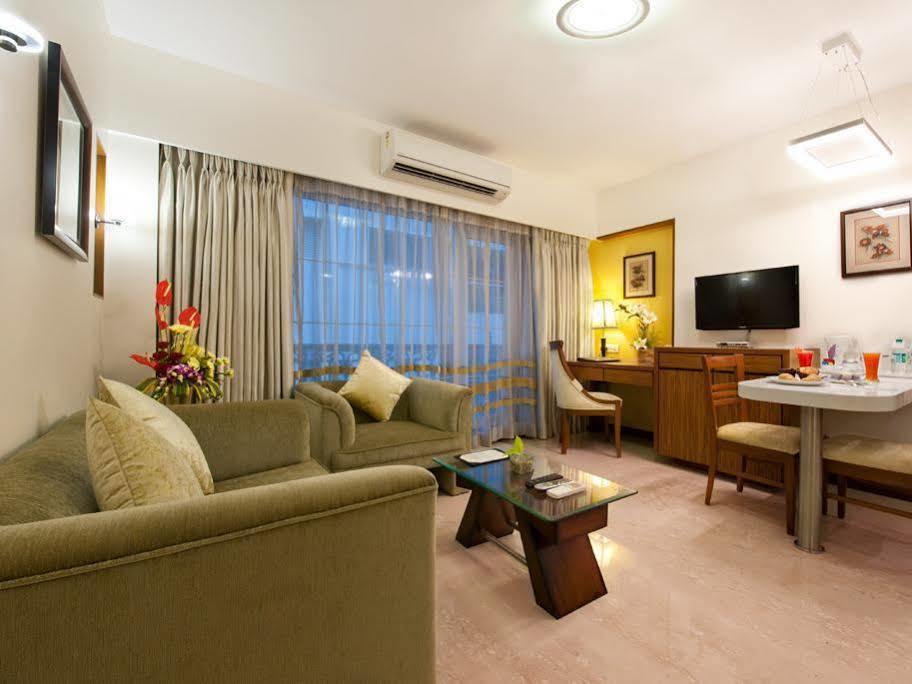 Grand Residency Hotel & Serviced Apartments Bombaim Exterior foto